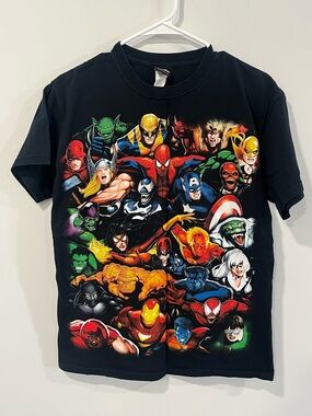 Marvel Superhero Black Graphic Tee